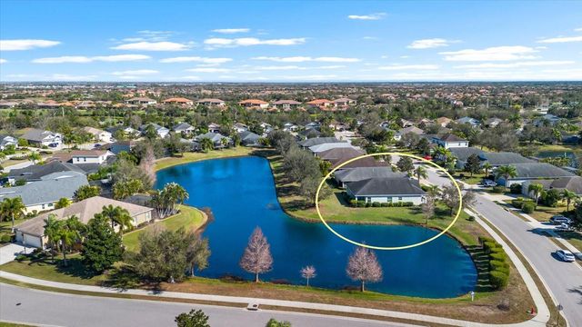 4915 MISSION PARK LANE, Bradenton, FL 34211