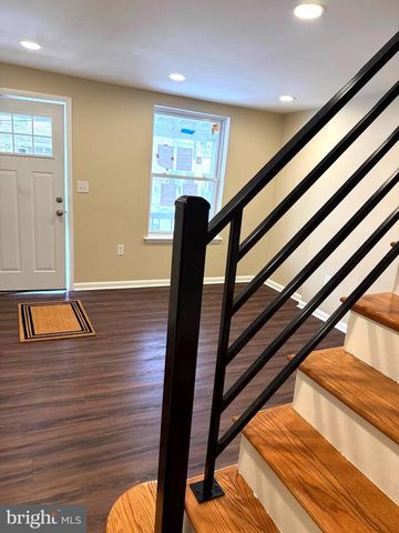 145 WALNUT AVENUE, Ardmore, PA 19003