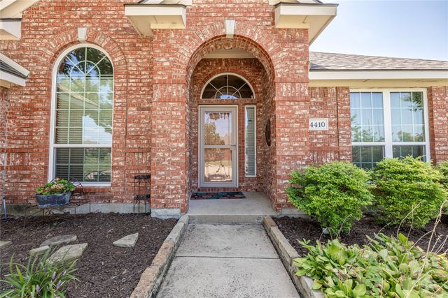 4410 Harvest Lane, Sachse, TX 75048