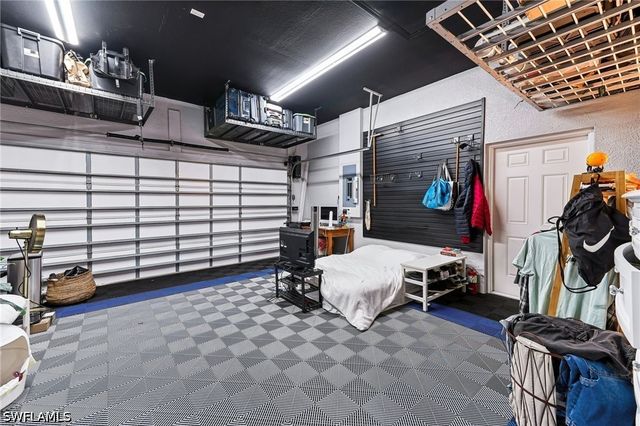 8078 Tauren CT, Naples, FL 34119