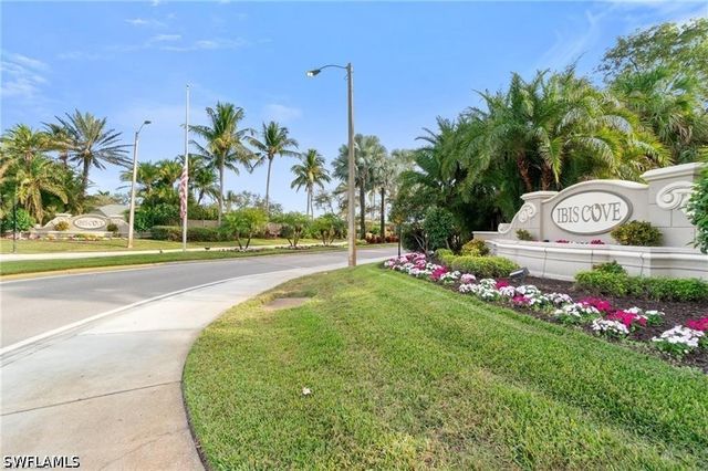 8078 Tauren CT, Naples, FL 34119