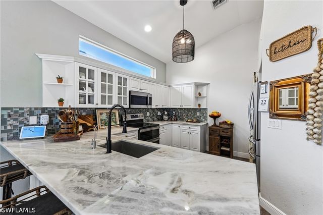 8078 Tauren CT, Naples, FL 34119