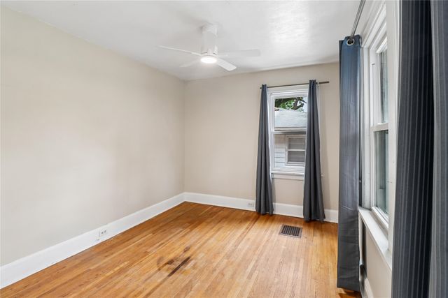4051 12th Street, Des Moines, IA 50313