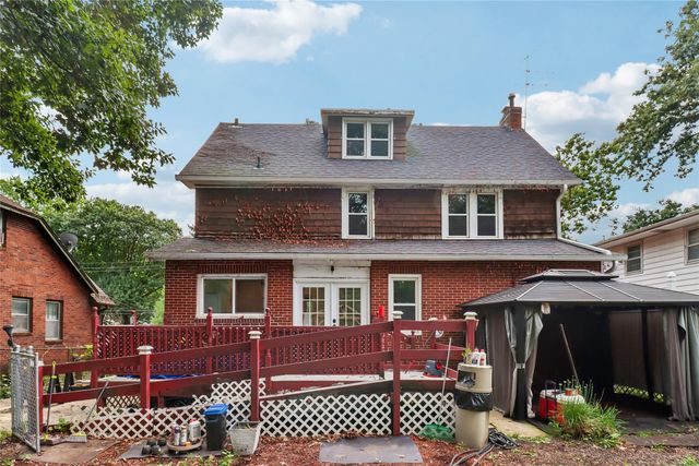 4051 12th Street, Des Moines, IA 50313