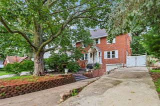 4051 12th Street, Des Moines, IA 50313