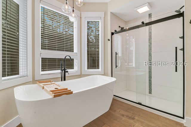 12 Combahee Rd, Hilton Head Island, SC 29928