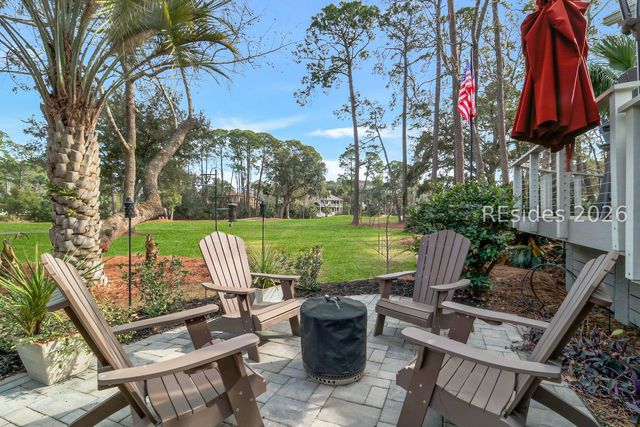 12 Combahee Rd, Hilton Head Island, SC 29928