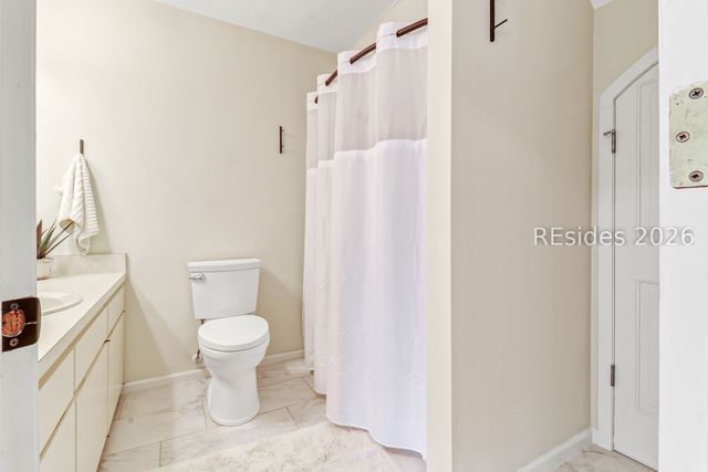 12 Combahee Rd, Hilton Head Island, SC 29928