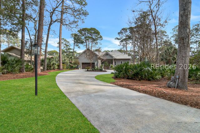 12 Combahee Rd, Hilton Head Island, SC 29928