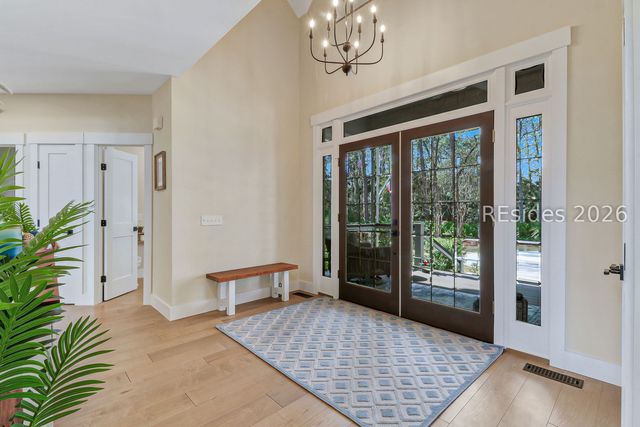 12 Combahee Rd, Hilton Head Island, SC 29928