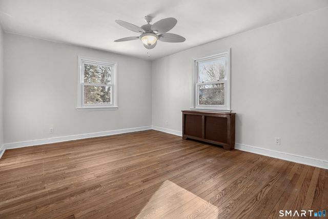 2 Rochelle Road, Norwalk, CT 06854