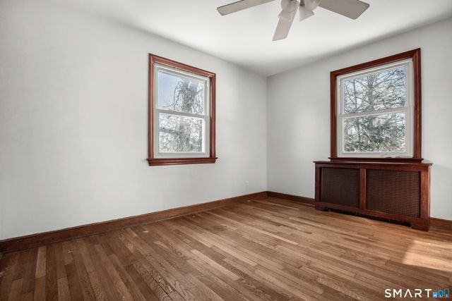 2 Rochelle Road, Norwalk, CT 06854