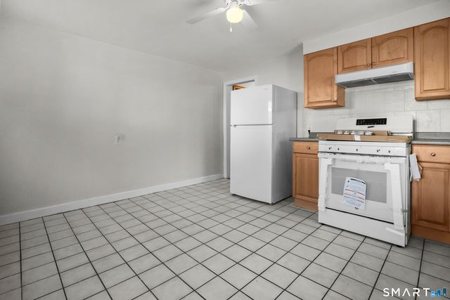 2 Rochelle Road, Norwalk, CT 06854