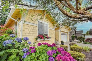 8239 Orcas Loop NE, Olympia, WA 98516