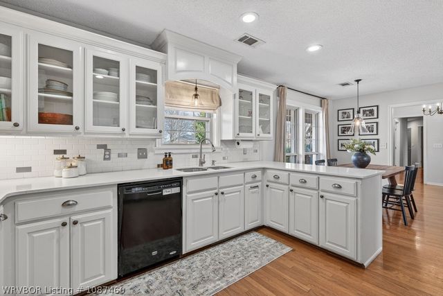 2100 Queensbury Way, Fort Smith, AR 72908