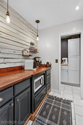 2100 Queensbury Way, Fort Smith, AR 72908