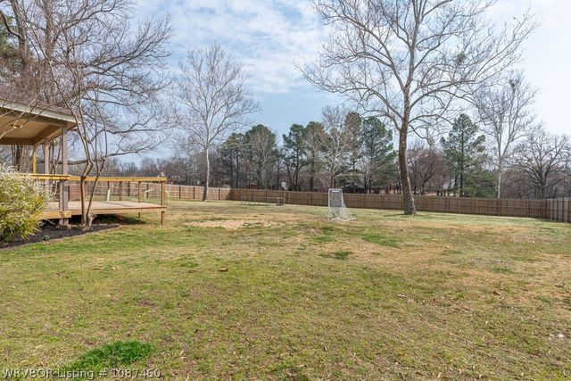 2100 Queensbury Way, Fort Smith, AR 72908