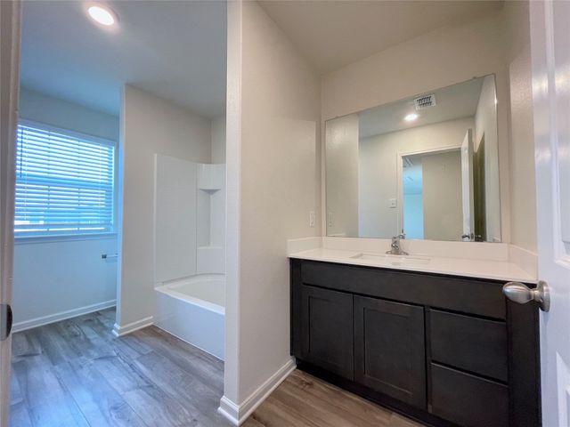 620 Fountain Drive, Seagoville, TX 75159