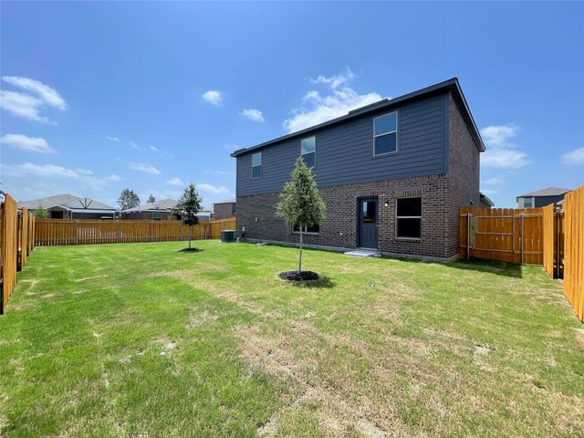 620 Fountain Drive, Seagoville, TX 75159
