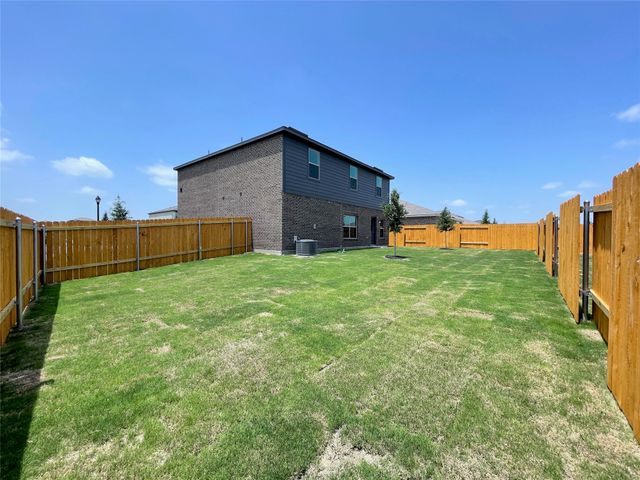 620 Fountain Drive, Seagoville, TX 75159