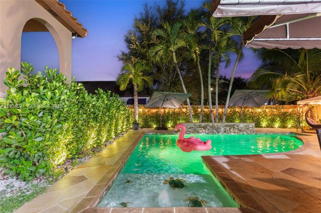 8740 NW 153rd Ter, Miami Lakes, FL 33018