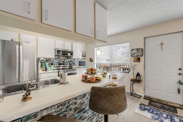 1601 Big Tree Rd Apt 807, Daytona Beach, FL 32119