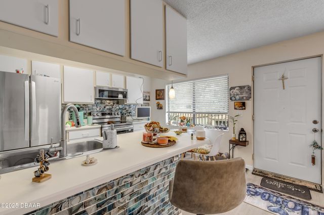 1601 Big Tree Rd Apt 807, Daytona Beach, FL 32119