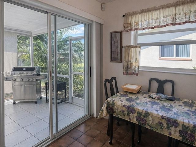 4805 Highland Dr, Tamarac, FL 33319