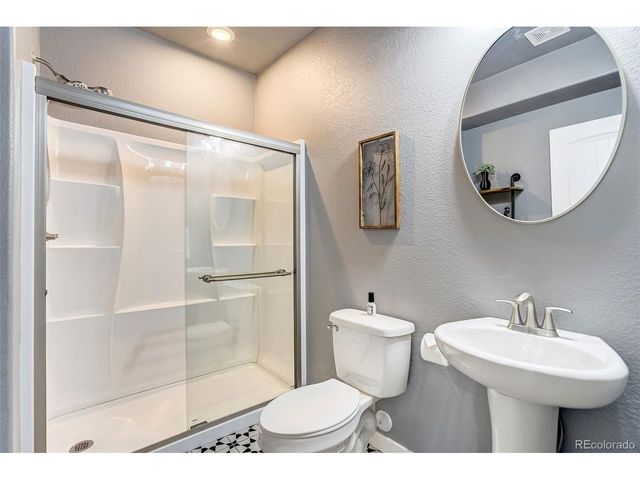 6758 Alliance Loop, Colorado Springs, CO 80925