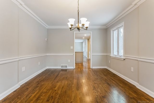 51 Laura Road, Hamden, CT 06514