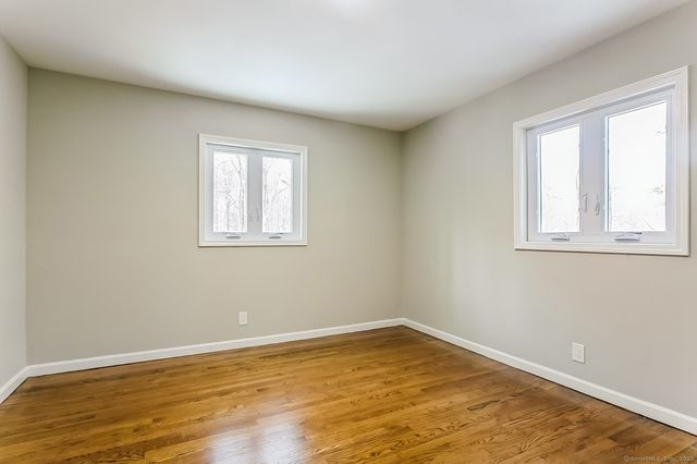 51 Laura Road, Hamden, CT 06514