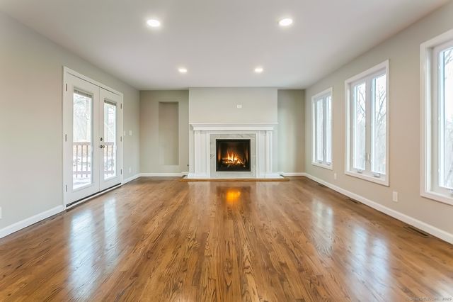 51 Laura Road, Hamden, CT 06514