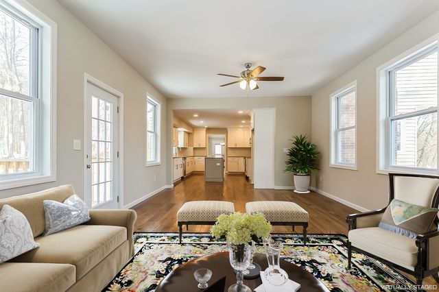 51 Laura Road, Hamden, CT 06514