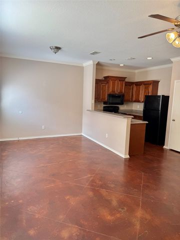 2314 Aldergate Drive, Arlington, TX 76012