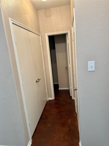 2314 Aldergate Drive, Arlington, TX 76012