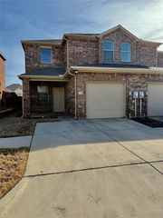 2314 Aldergate Drive, Arlington, TX 76012