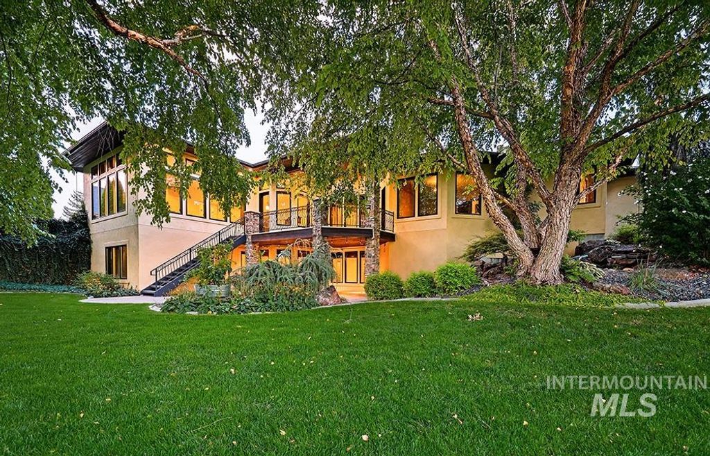 1292 E Prairie View Dr, Eagle, ID 83616