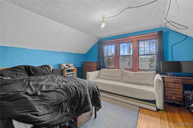 52 Gilbert Avenue, Hamburg, NY 14219