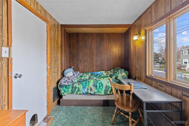 52 Gilbert Avenue, Hamburg, NY 14219