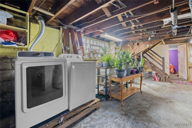 52 Gilbert Avenue, Hamburg, NY 14219