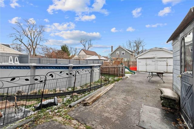 52 Gilbert Avenue, Hamburg, NY 14219