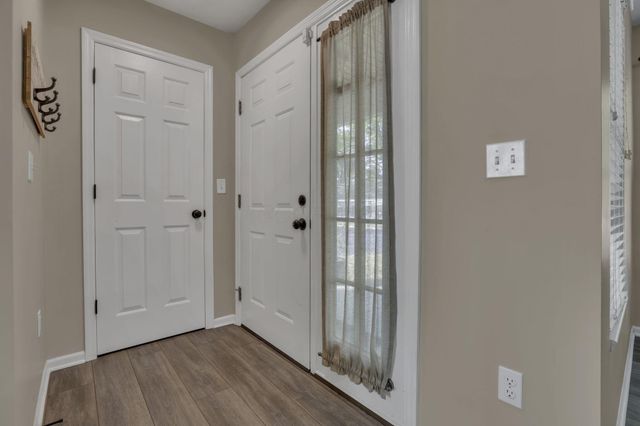 5870 Crooked Creek Boulevard, Grove City, OH 43123