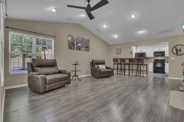 5870 Crooked Creek Boulevard, Grove City, OH 43123