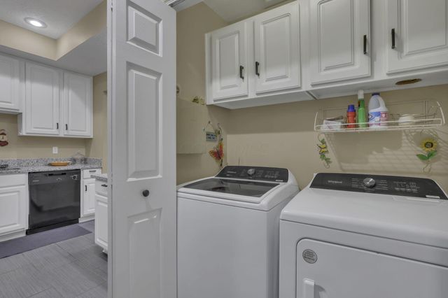 5870 Crooked Creek Boulevard, Grove City, OH 43123