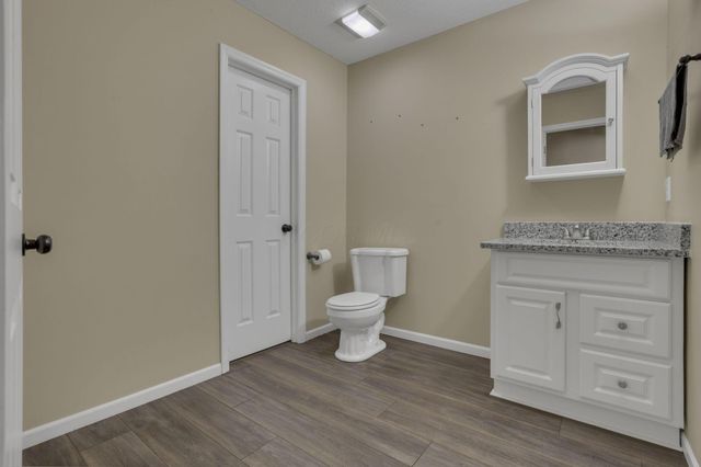 5870 Crooked Creek Boulevard, Grove City, OH 43123