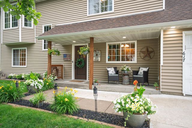 617 12th Street, Farmington, MN 55024
