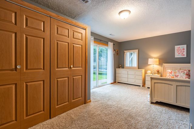 617 12th Street, Farmington, MN 55024