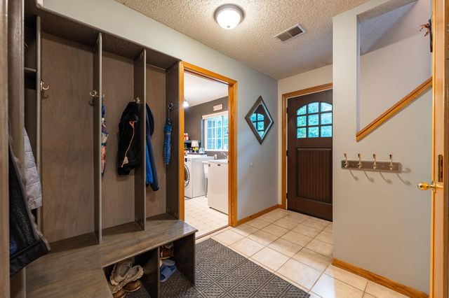 617 12th Street, Farmington, MN 55024