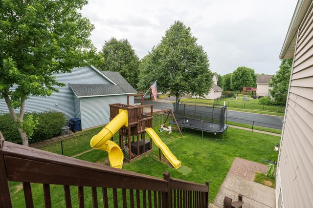 617 12th Street, Farmington, MN 55024