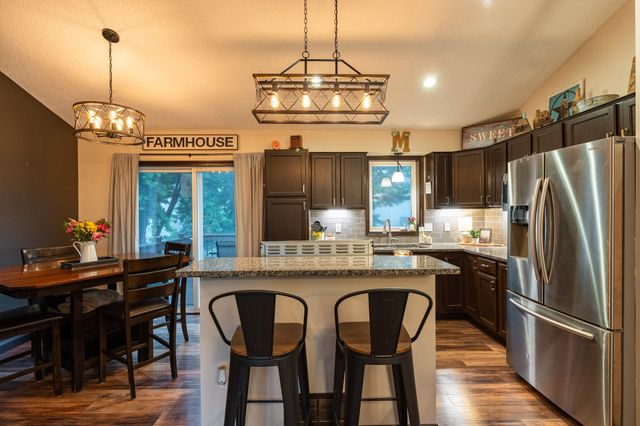 617 12th Street, Farmington, MN 55024